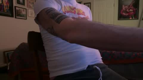 Snapshot of thee_jerm chatting on 05-27-26, 02:41 thee_jerm online show from 05-27-26, 02:41