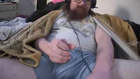 Snapshot of theepussypirate chatting on 01-18-26, 01:37 theepussypirate online show from 01-18-26, 01:37