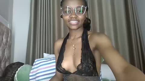 Snapshot of theequinn1 chatting on 04-27-26, 12:25 theequinn1 online show from 04-27-26, 12:25