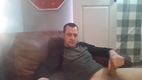 Snapshot of theerealjonnymike chatting on 01-18-26, 03:27 theerealjonnymike online show from 01-18-26, 03:27
