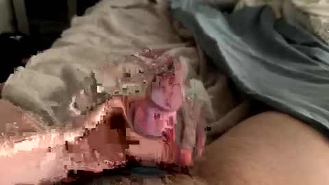 Snapshot of theeslyfox chatting on 03-04-25, 02:10 theeslyfox online show from 03-04-25, 02:10