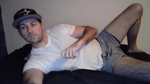 Theetwohander online show from 02-19-25, 02:23