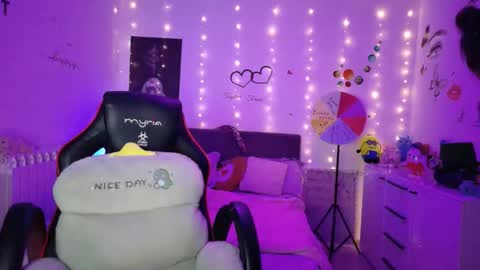 TheFarmergirl online show from 09-09-25, 03:28