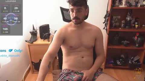 Wolf Independent model online show from 02-17-26, 03:08