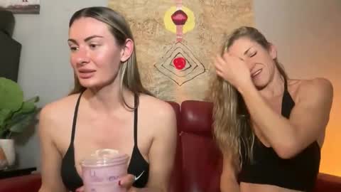 Alyssa Rhoades online show from 04-06-26, 02:09