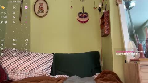 Fae online show from 01-11-25, 04:14