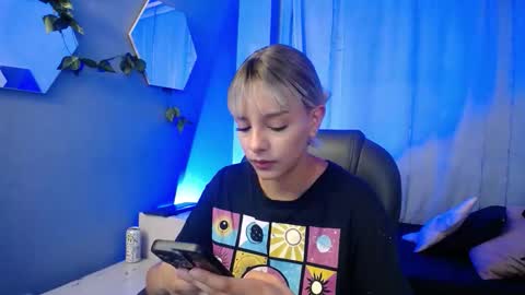 Peyton online show from 11-11-25, 03:17