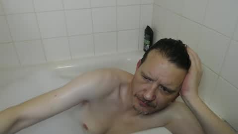 Snapshot of thegreeneyes95 chatting on 12-29-24, 08:48 Green online show from 12-29-24, 08:48