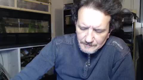 Snapshot of thegreeneyes95 chatting on 12-13-25, 09:31 Green online show from 12-13-25, 09:31