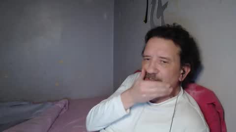 Snapshot of thegreeneyes95 chatting on 01-14-26, 11:31 Green online show from 01-14-26, 11:31