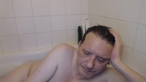 Snapshot of thegreeneyes95 chatting on 02-06-26, 07:17 Green online show from 02-06-26, 07:17