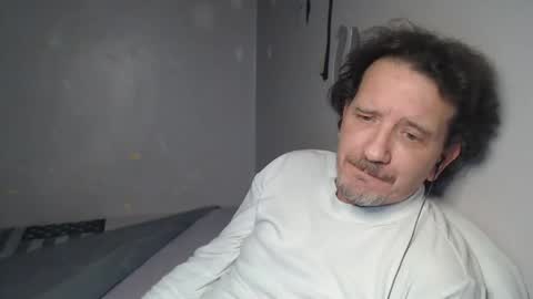 Snapshot of thegreeneyes95 chatting on 02-26-26, 10:53 Green online show from 02-26-26, 10:53