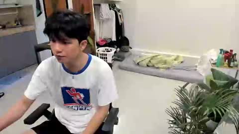 Green online show from 01-18-25, 08:10