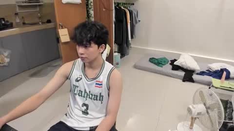 Green online show from 10-13-25, 06:41