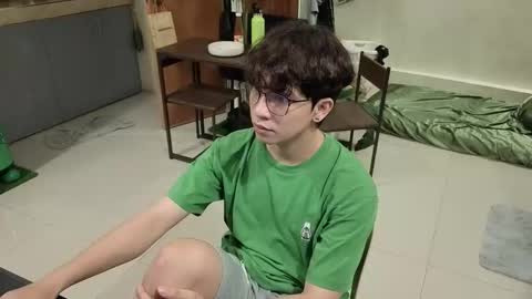 Green online show from 02-06-26, 07:17