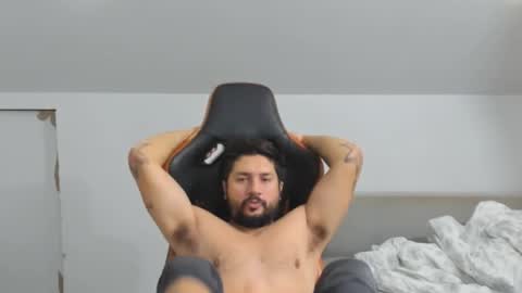 Snapshot of theguardian7 chatting on 11-14-25, 05:50 theguardian7 online show from 11-14-25, 05:50