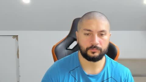 Snapshot of theguardian7 chatting on 11-16-25, 09:20 theguardian7 online show from 11-16-25, 09:20