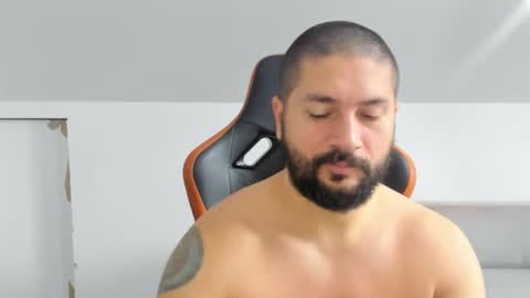 Snapshot of theguardian7 chatting on 11-26-25, 11:55 theguardian7 online show from 11-26-25, 11:55