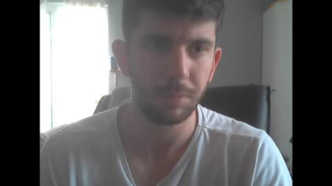 Snapshot of thehamlaaa chatting on 10-17-25, 08:17 thehamlaaa online show from 10-17-25, 08:17