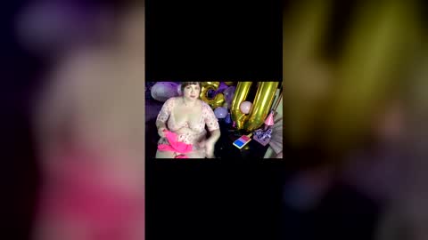 TheHappyLittleSlut online show from 12-13-25, 11:43