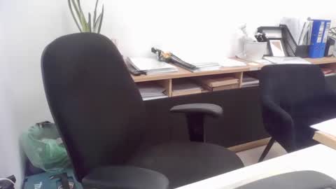 Snapshot of thehardcock2025 chatting on 09-16-25, 08:15 thehardcock2025 online show from 09-16-25, 08:15