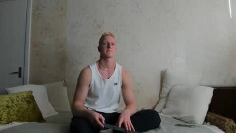 Snapshot of thejacob_d chatting on 04-29-26, 05:06 thejacob_d online show from 04-29-26, 05:06