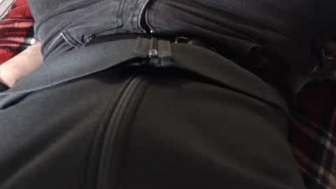 Snapshot of thejerk1974 chatting on 01-25-25, 10:07 Liam online show from 01-25-25, 10:07