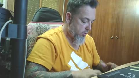 Snapshot of thekier chatting on 02-27-26, 03:45 thekier online show from 02-27-26, 03:45