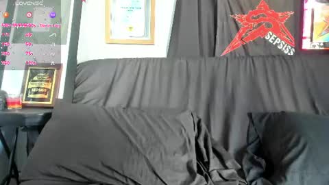 Snapshot of thekinkhouse chatting on 07-16-26, 12:11 Goddess Nola online show from 07-16-26, 12:11