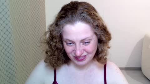 Ella online show from 03-11-26, 06:25