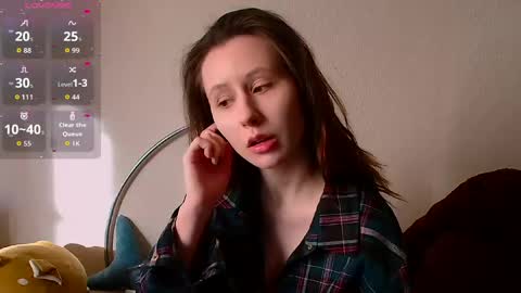 Snapshot of thelavess chatting on 03-19-26, 05:44 thelavess online show from 03-19-26, 05:44