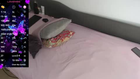 Alice   -   online show from 12-20-24, 03:53