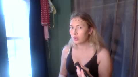 Little Bambii online show from 01-07-26, 01:13