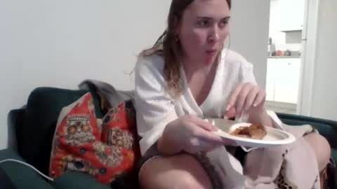 Snapshot of thelittlebambii chatting on 03-16-26, 11:53 Little Bambii online show from 03-16-26, 11:53