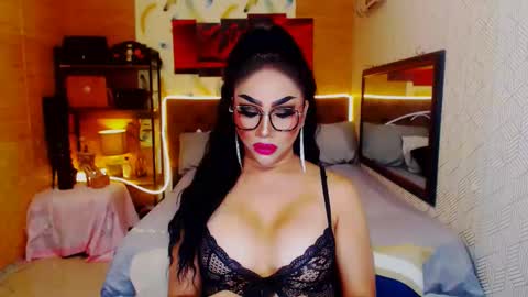 thelustqueen online show from 03-01-25, 07:04