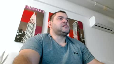 Snapshot of themastercomander chatting on 01-18-25, 04:15 Big Alpha Daddy Master online show from 01-18-25, 04:15