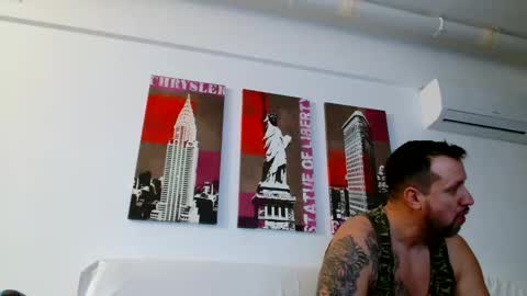 Snapshot of themastercomander chatting on 01-18-25, 04:31 Big Alpha Daddy Master online show from 01-18-25, 04:31