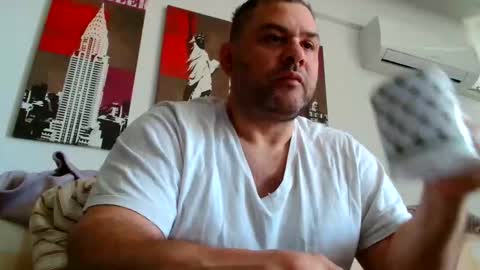 Snapshot of themastercomander chatting on 04-27-26, 08:45 Big Alpha Daddy Master online show from 04-27-26, 08:45