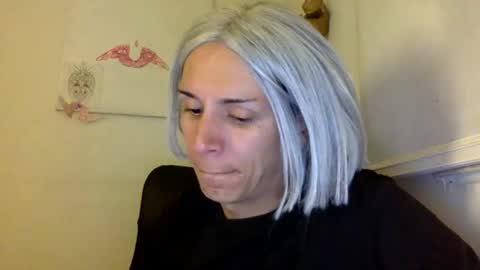 Lucy Lucy online show from 12-25-24, 03:18