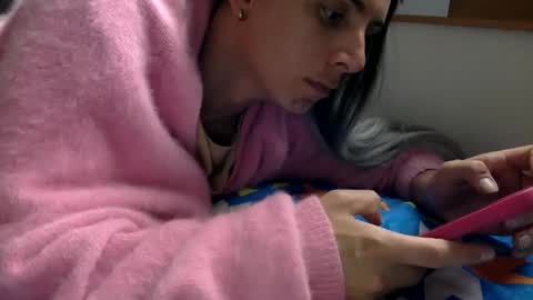 Lucy Lucy online show from 02-12-25, 10:04