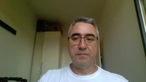 Snapshot of themohican chatting on 04-17-26, 09:12 Themohican online show from 04-17-26, 09:12
