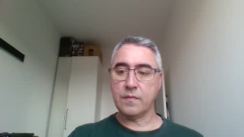Snapshot of themohican chatting on 04-18-26, 05:06 Themohican online show from 04-18-26, 05:06