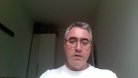 Snapshot of themohican chatting on 04-20-26, 04:32 Themohican online show from 04-20-26, 04:32
