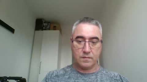 Snapshot of themohican chatting on 05-14-26, 11:06 Themohican online show from 05-14-26, 11:06
