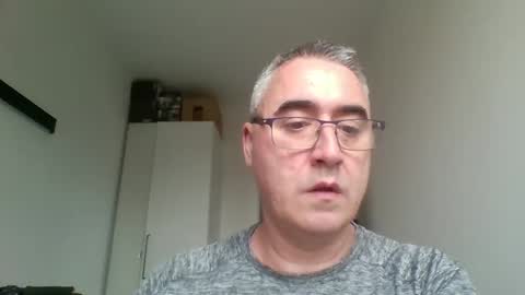 Snapshot of themohican chatting on 05-17-26, 04:03 Themohican online show from 05-17-26, 04:03