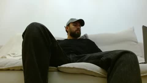 Snapshot of themonarchgoat chatting on 11-28-25, 12:13 TheMonarchGoat online show from 11-28-25, 12:13