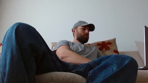 Snapshot of themonarchgoat chatting on 04-24-26, 06:49 TheMonarchGoat online show from 04-24-26, 06:49
