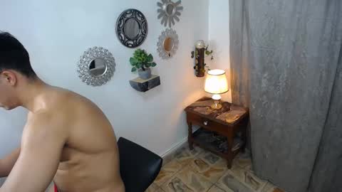themuscularvenezuelanman online show from 09-21-25, 09:11