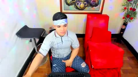 themuscularvenezuelanman online show from 03-06-26, 03:25