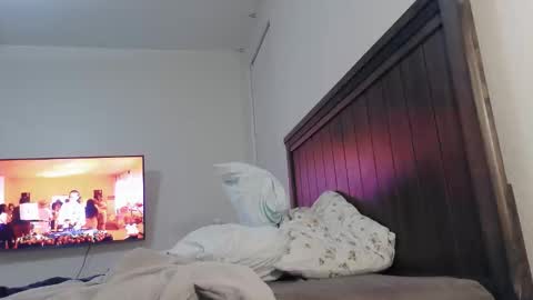 TheNaturalGoddess online show from 12-18-25, 05:24